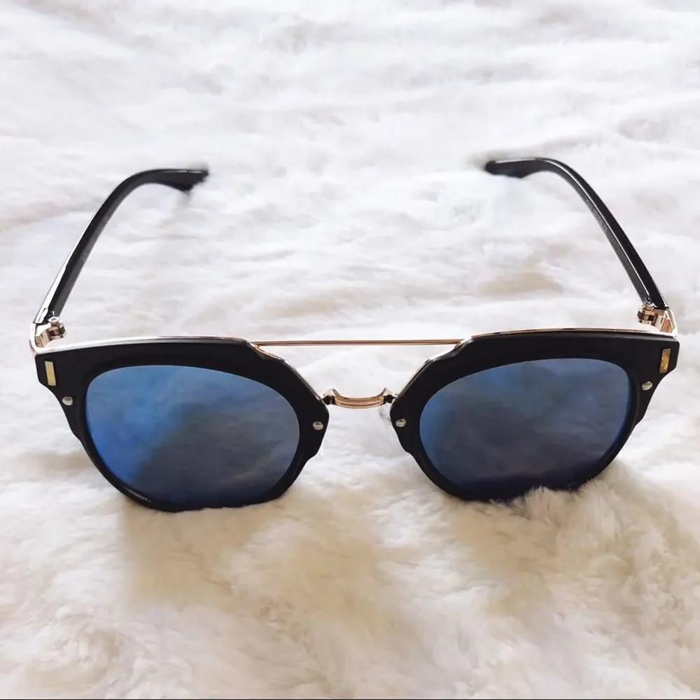 Taylor Blue & Black Brow Bar Sunglasses
